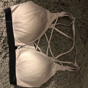 VS Sports Bra